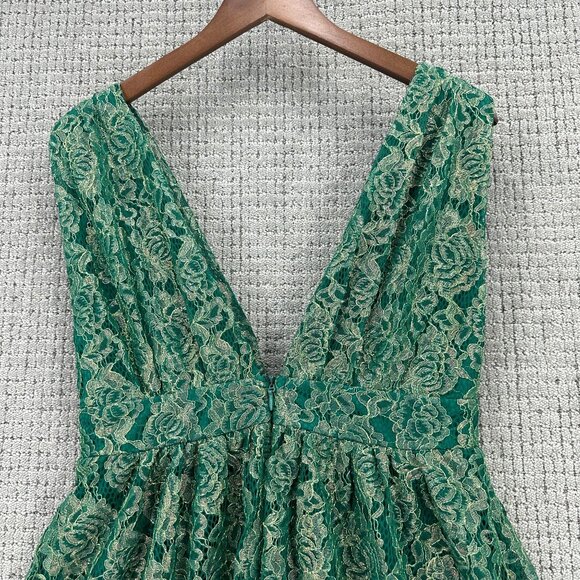 Lulus Mini Dress Womens Size Large Green Metallic Lace Skater Sleeveless - Picture 7 of 11
